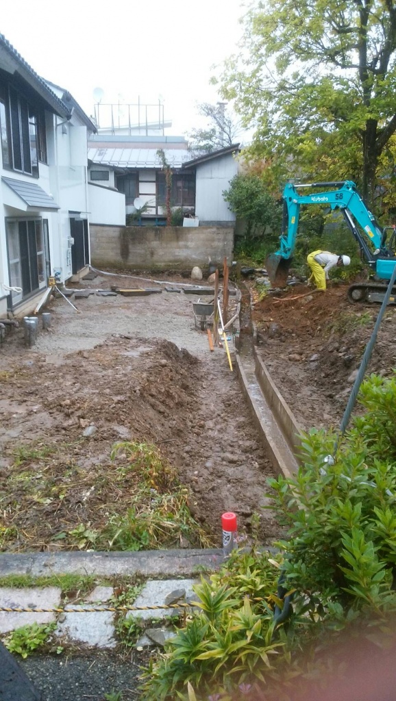 八尾町中　M様店舗外構工事