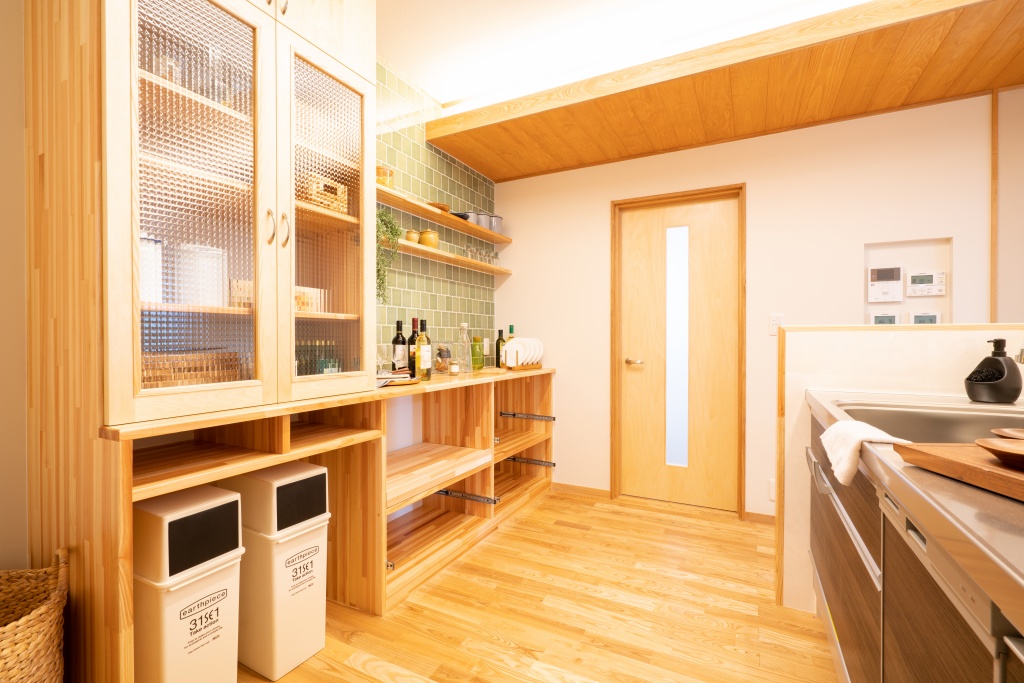 富山市八尾　W邸