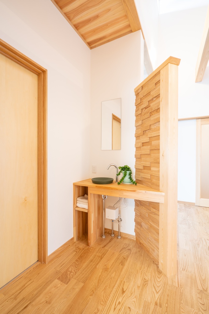 富山市八尾　W邸