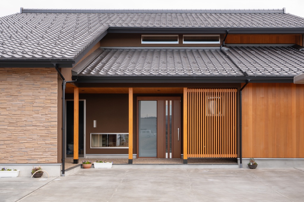 富山市八尾　W邸