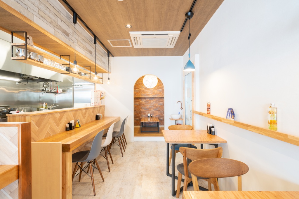 富山市　enoteca祐