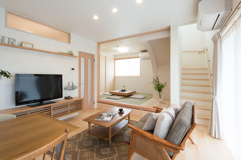 富山市八尾　O邸