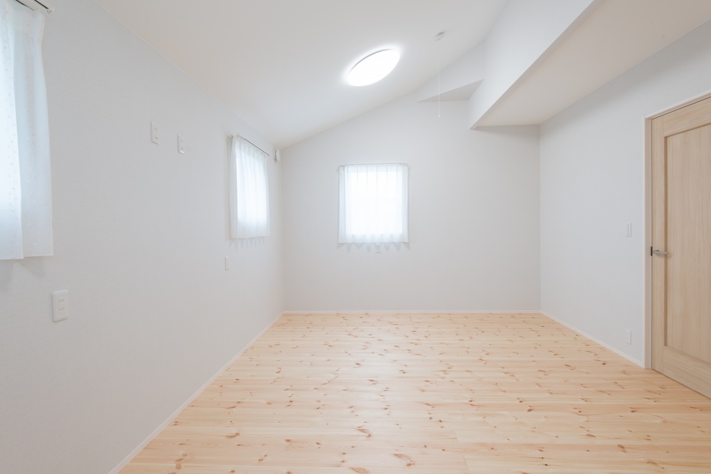 富山市八尾　O邸