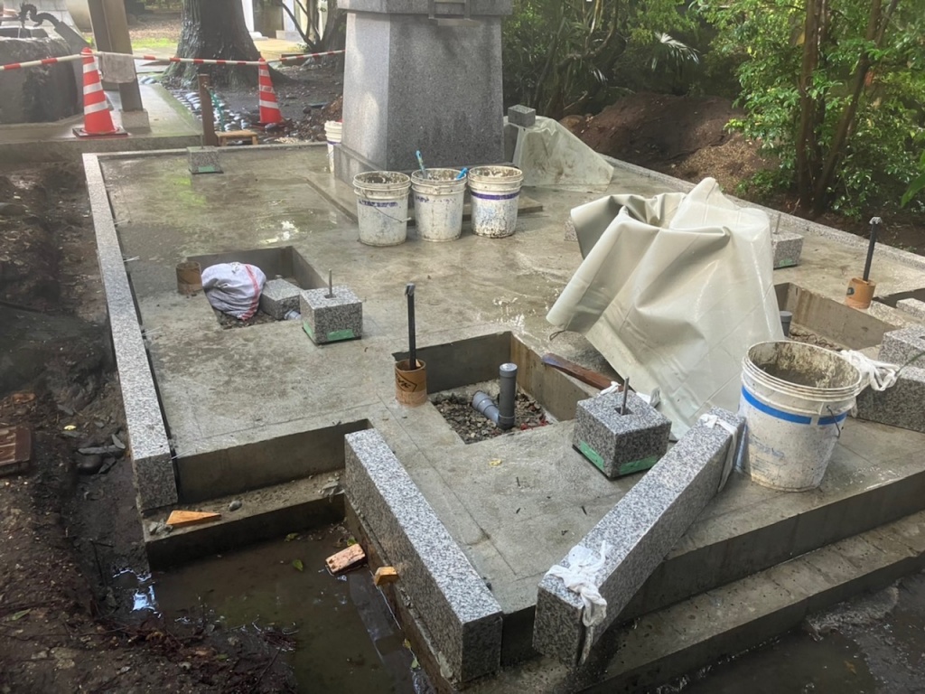 杉原神社様　手水舎