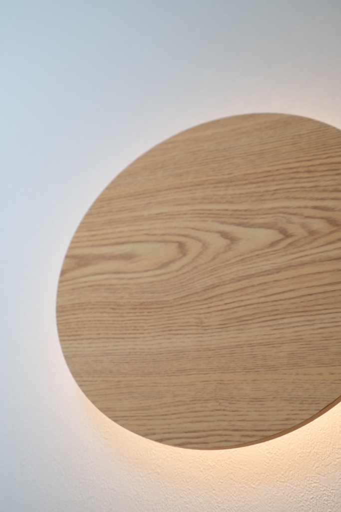 黒の焼杉外壁がかっこいい家