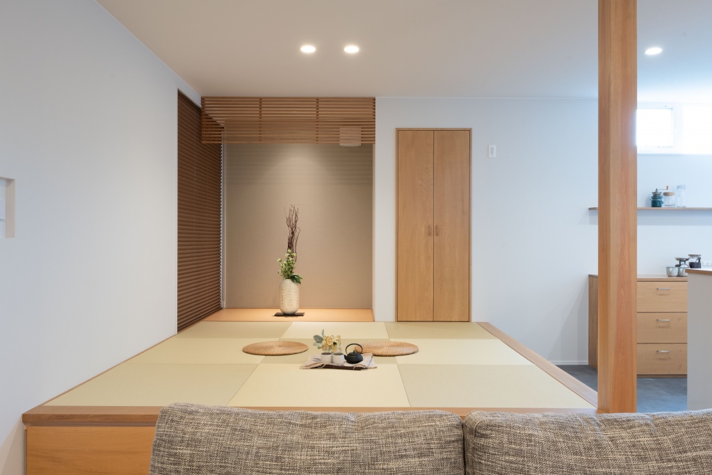 アウトドア好きに捧ぐ、趣味室のある家