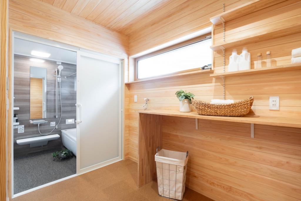 にゃんこ愛にあふれる木の香りに包まれる家