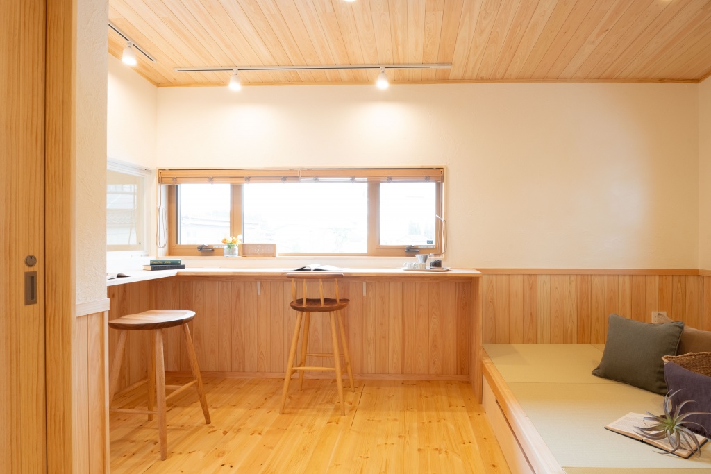 にゃんこ愛にあふれる木の香りに包まれる家