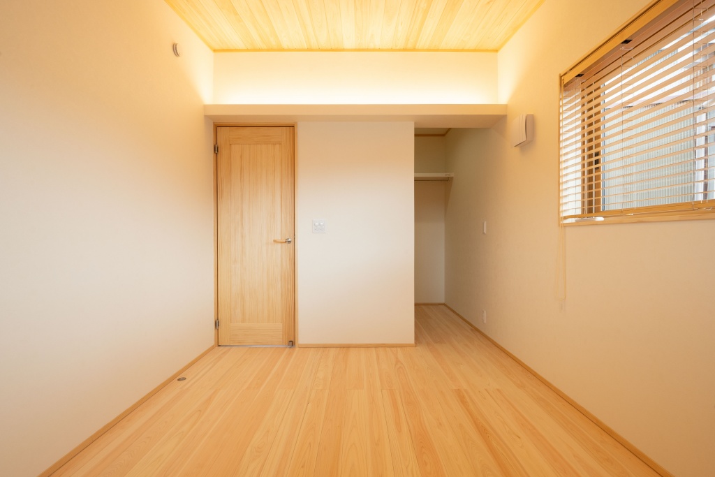 にゃんこ愛にあふれる木の香りに包まれる家