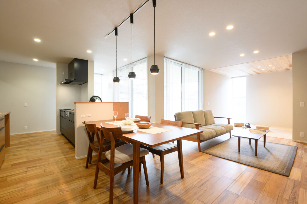 四季を抱くコートハウス