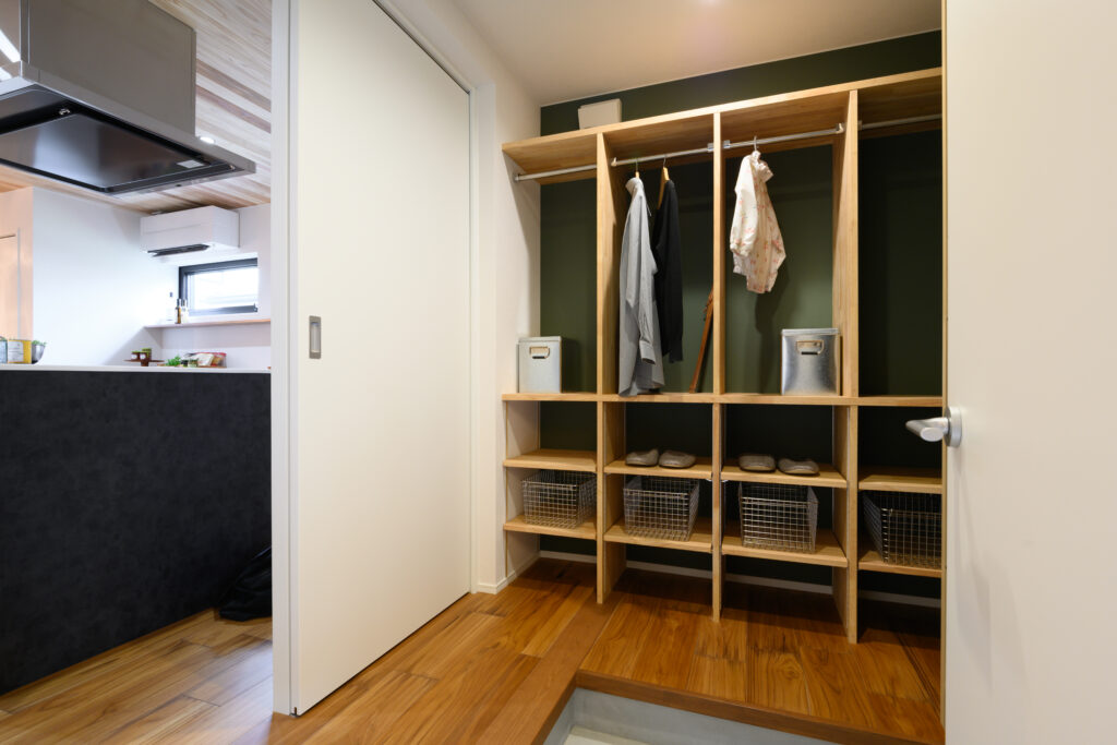 平屋で叶える、吹き抜けリビングの家